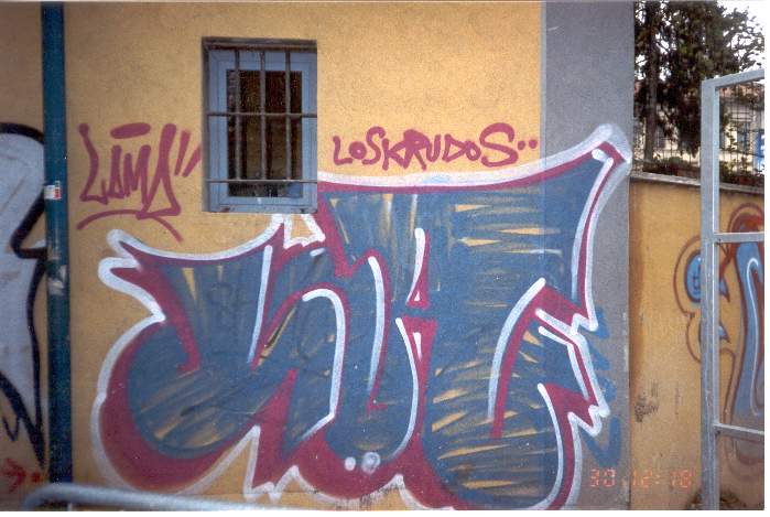 LAMA  LOS KRUDOS 2000